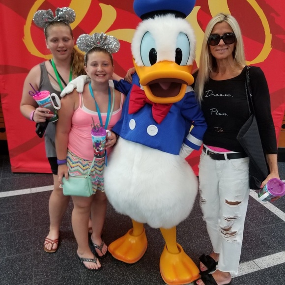 Meet your Posher, Theresa - Picture 5 of 7